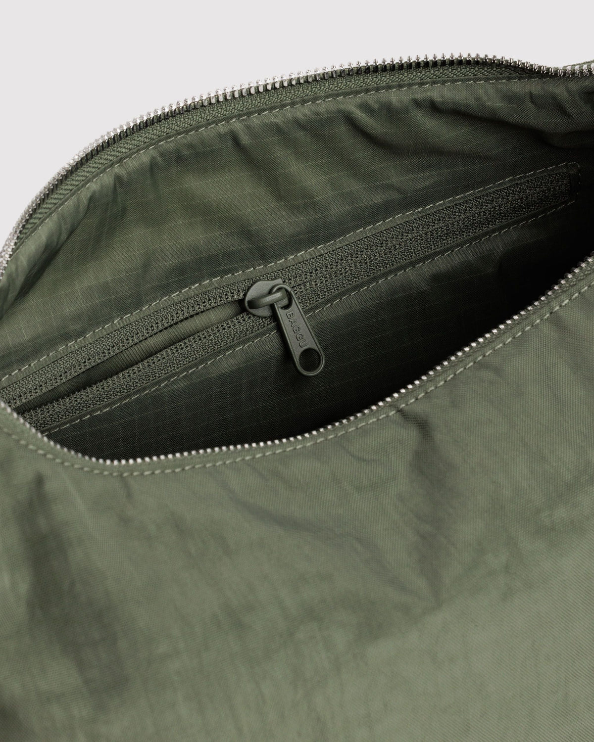 Nylon Meringue Bag - Caper